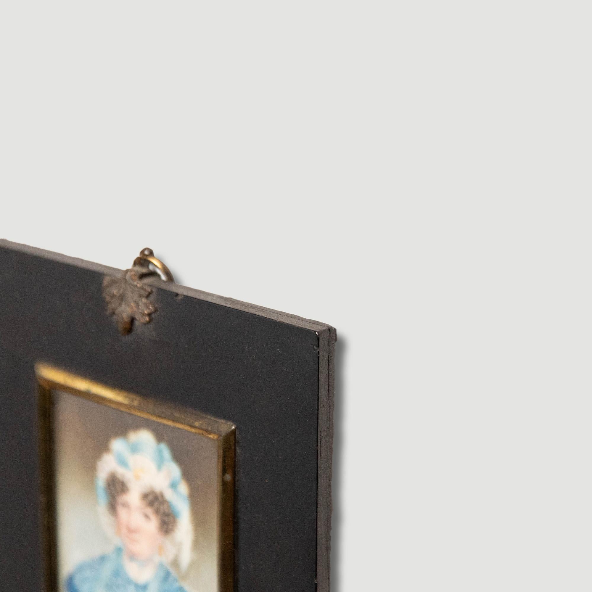 Miniature de portrait de l'English School du début du 19e siècle - Dame géorgienne en bleu en vente 1