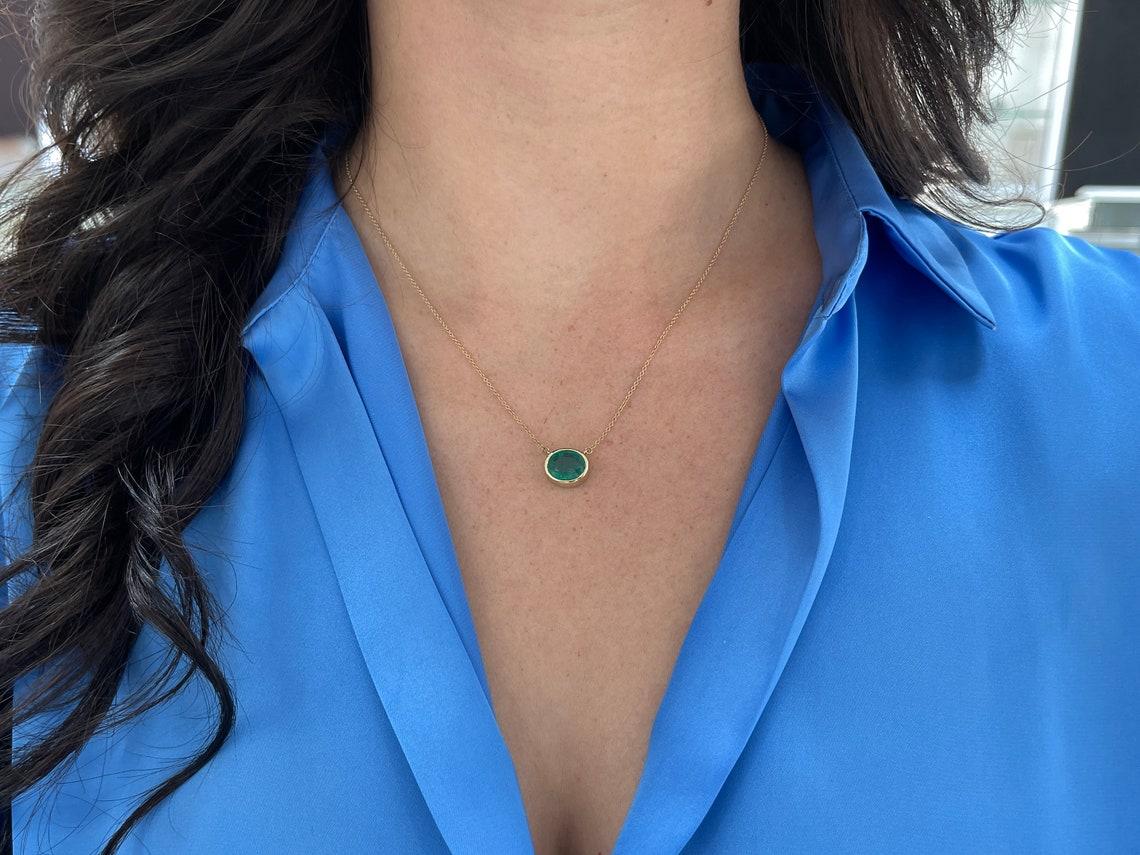 3.20ct 14K Oval Cut Emerald Bezel Set Pendant Necklace East to West May For Sale 1