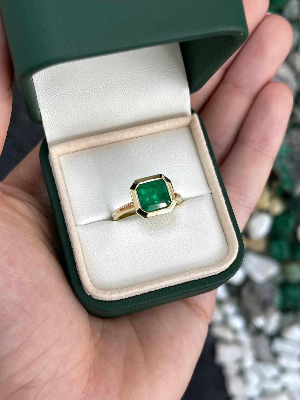 3.20ct 18K AAA+ Fine Quality Asscher Cut Colombian Emerald Solitaire Bezel Ring For Sale 2