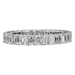 3.20ct Emerald Cut Diamond Eternity Band in Platinum