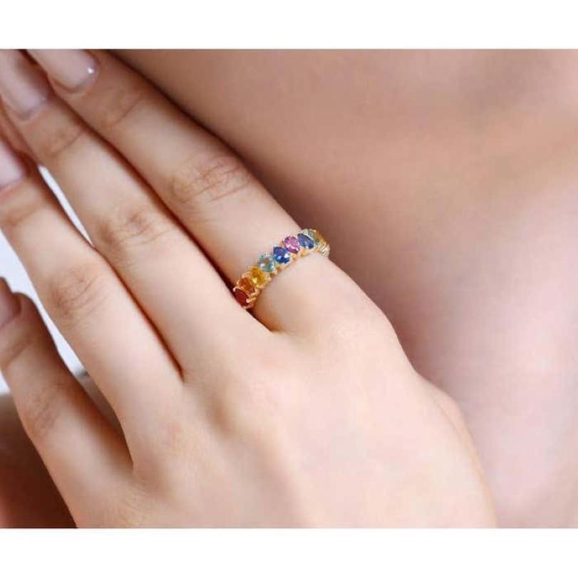Round Cut 3.20ct Rainbow Sapphire Ring For Sale
