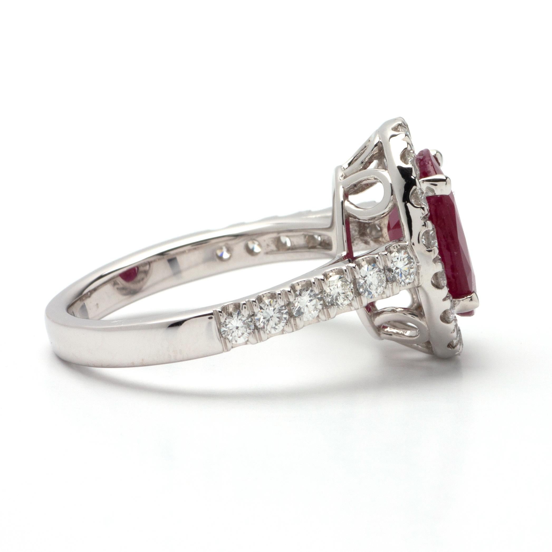 Oval Cut 3.20ct Ruby Halo Ring in 14K White Gold, 0.70ct Side Diamonds For Sale