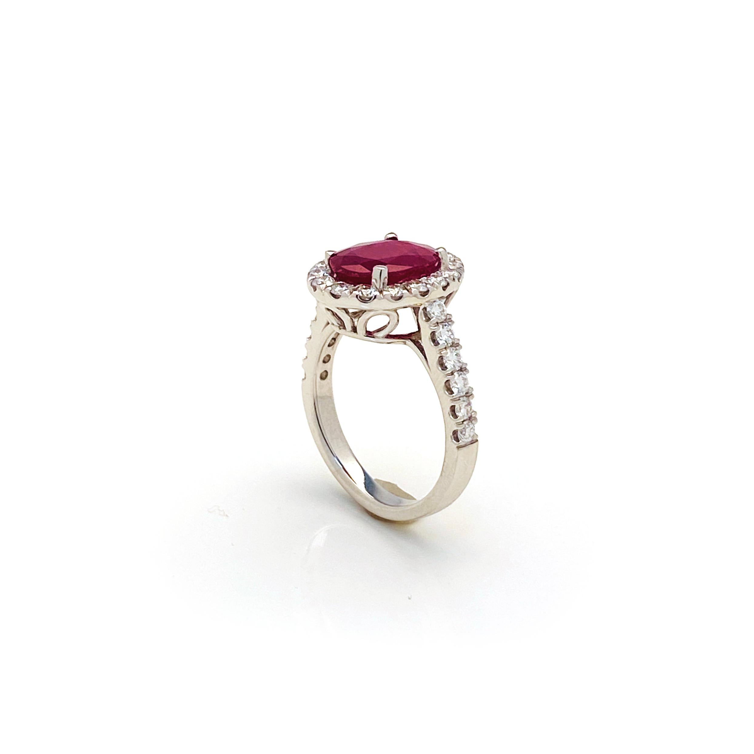 Women's 3.20ct Ruby Halo Ring in 14K White Gold, 0.70ct Side Diamonds For Sale