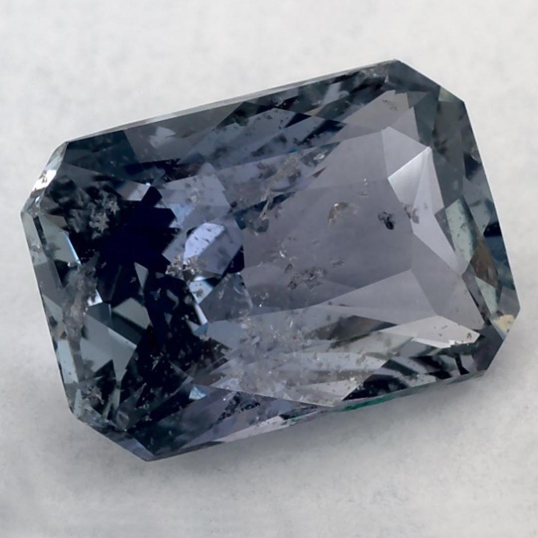 Taille octogone Pierre précieuse taille octogonale saphir bleu 3.21 carat en vente