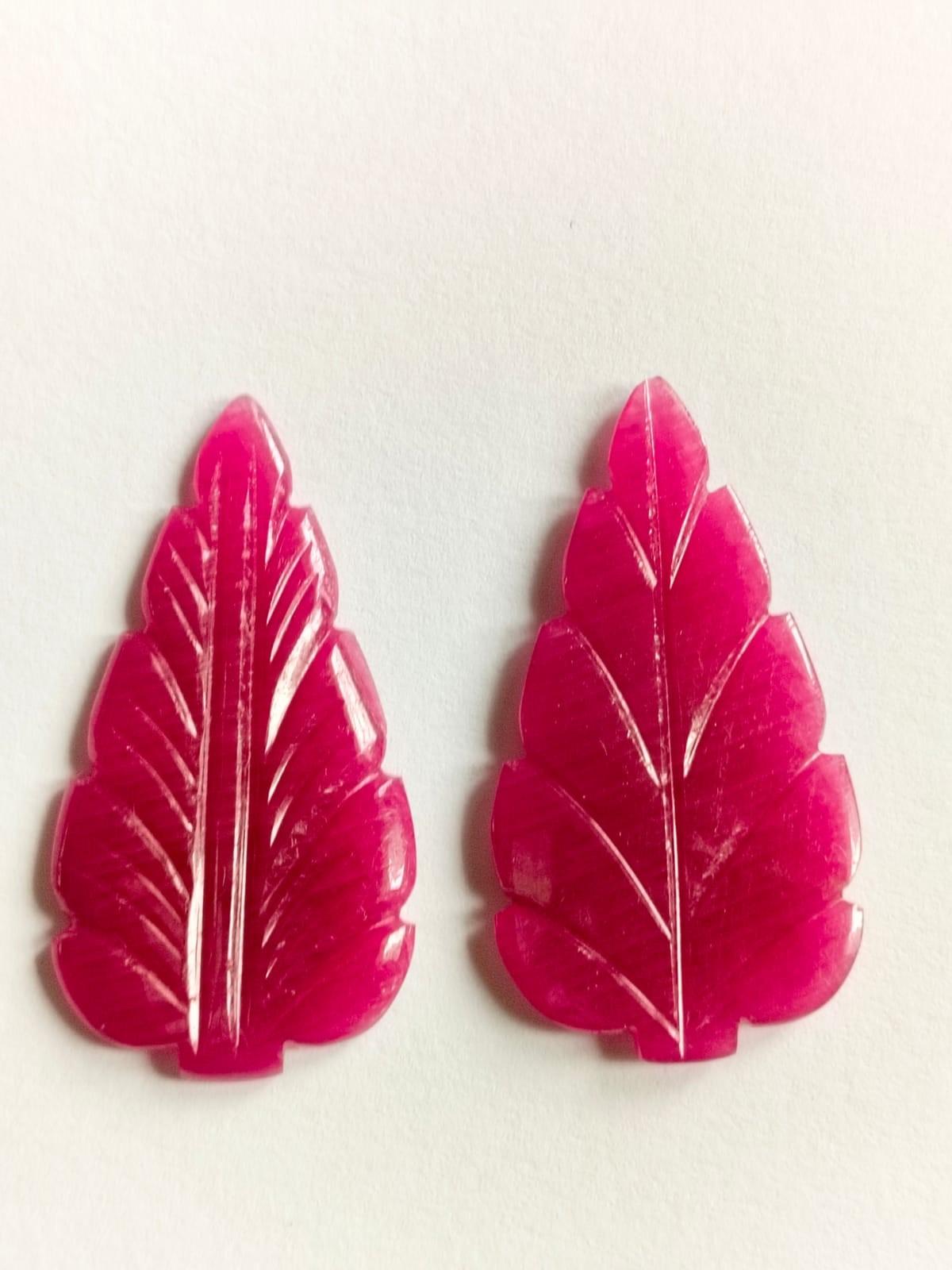 Natural Ruby Carving Leaf Pair Gemstone.
32.10 Carat with a elegant Red color and excellent clarity. Also has an excellent fancy Carving Leaf with ideal polish to show great shine and color . It will look authentic in jewelry. The dimensions of the