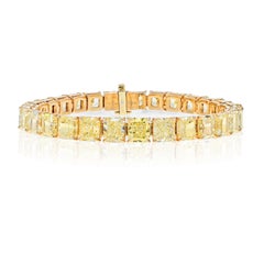 32 Carats 18K Gold Fancy Yellow Radiant Cut Diamond Tennis Bracelet