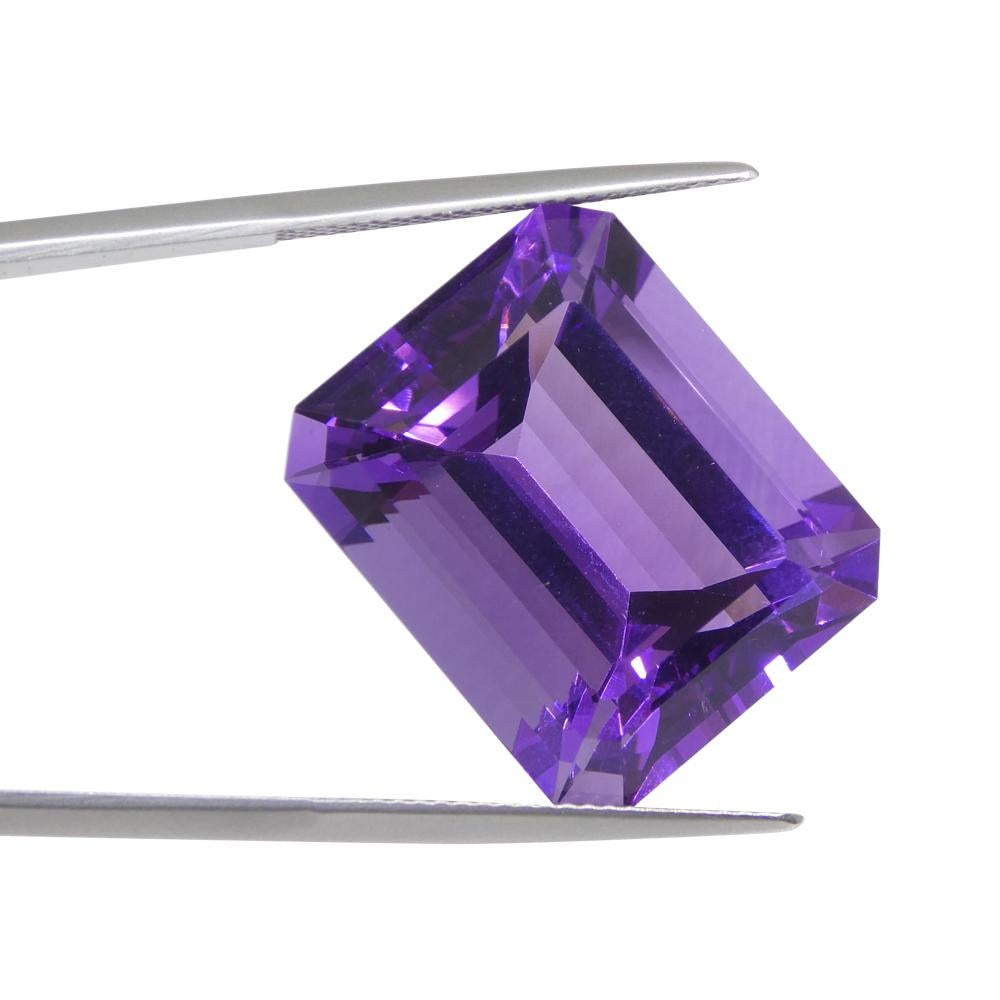 32.19ct Emerald Cut Purple Amethyst from Uruguay In New Condition For Sale In Toronto, Ontario