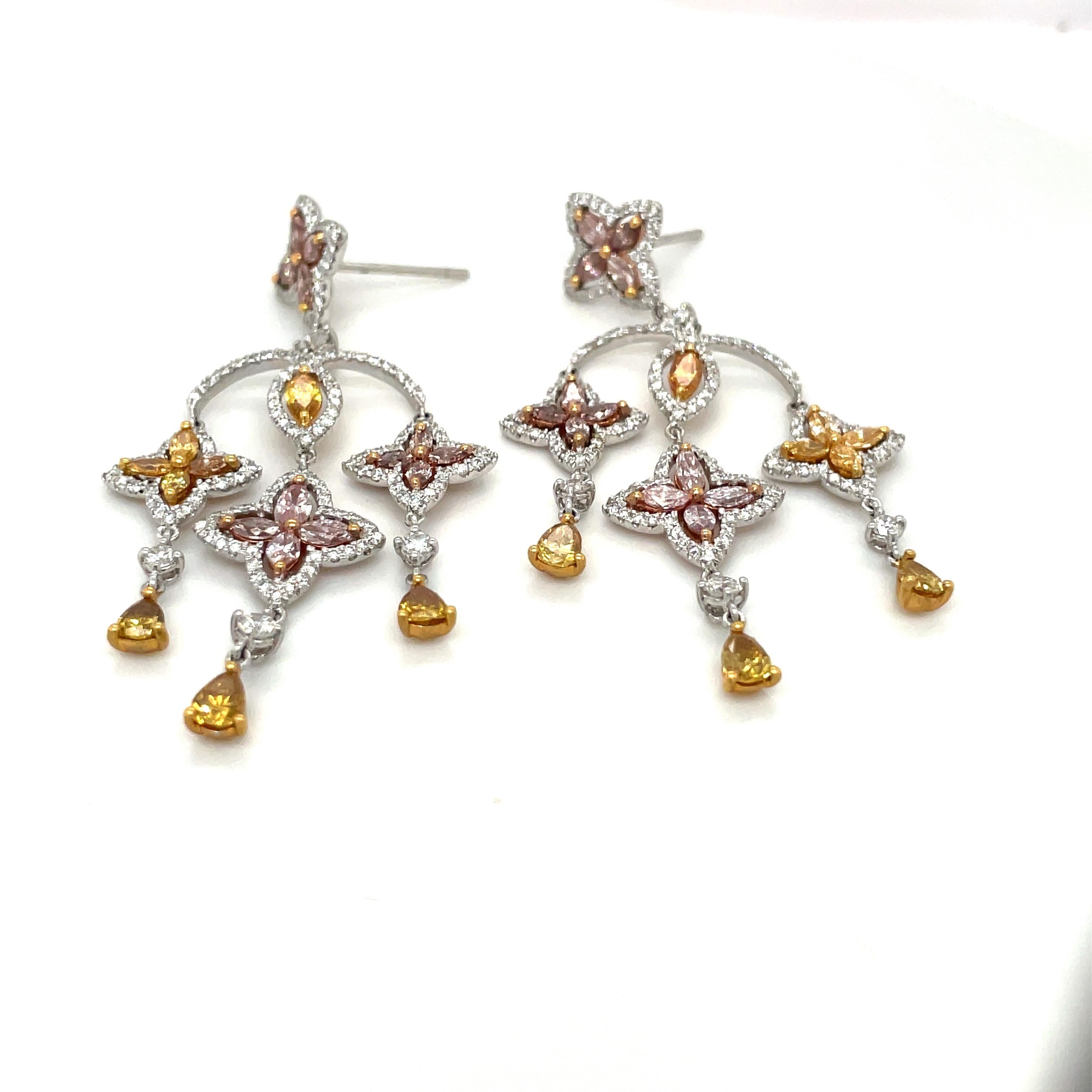 3.21Ct. Fancy Colored Diamond Arabesque Chandelier Earring in 18kt Gold For Sale 1