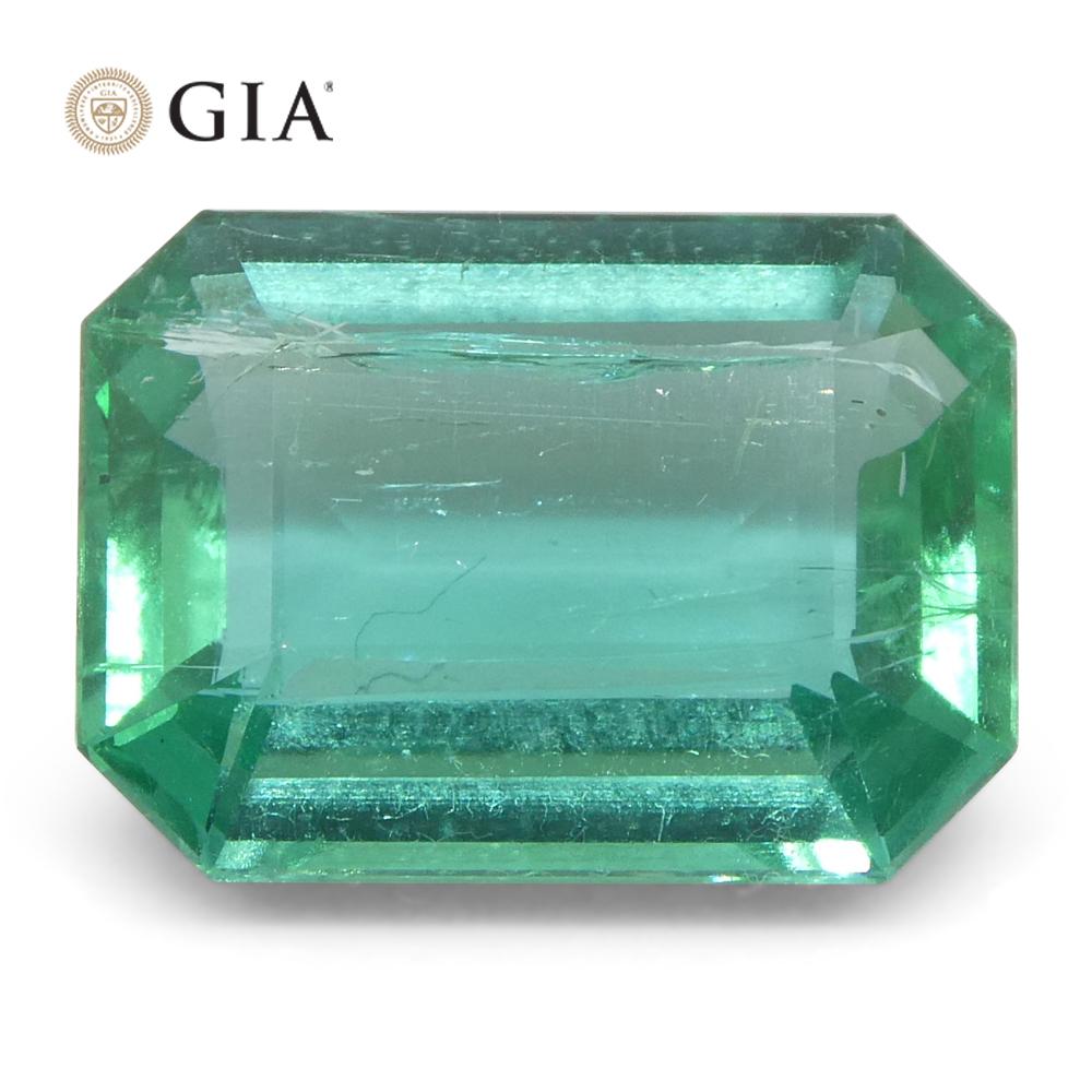 Dies ist ein atemberaubender GIA-zertifizierter Smaragd 


Der GIA-Bericht lautet wie folgt:

GIA-Berichtsnummer: 2231422278
Die Form: Achteckig
Schnittstil: Stufenschnitt
Schnittart: Krone: 
Schnittstil: Pavillon: 
Transparenz: Durchsichtig
Farbe: