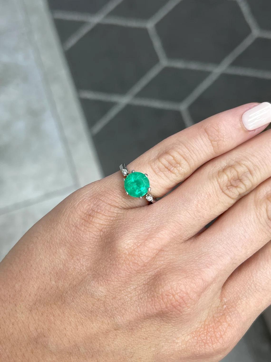 3.21tcw Colombian Emerald-Round Cut & Diamond Accent Three Stone Ring Gift 14K In New Condition For Sale In Jupiter, FL