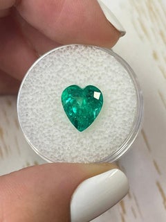 3.22 Carat Heart-Cut Colombian Emerald  Bluish Green Loose Natural Gemstone