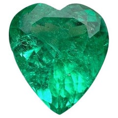 3.22 Carat Heart-Cut Colombian Emerald  Bluish Green Loose Natural Gemstone