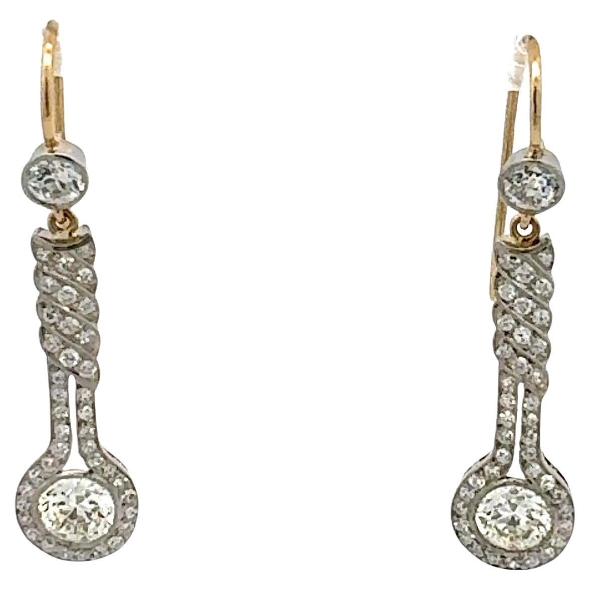 3,22 Karat GIA-Diamant mit altem europäischen Schliff Platin-Ohrring im Angebot