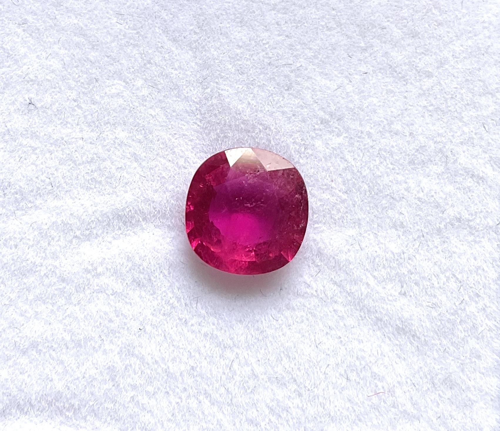 3.22 Carats Rubellite Tourmaline Oval Cut stone For Jewelry Natural gemstone

Gemstone - Rubellite Tourmaline
Weight - 3.22 Carats
Shape - Oval
Size - 9.5x5 MM
Pieces - 1