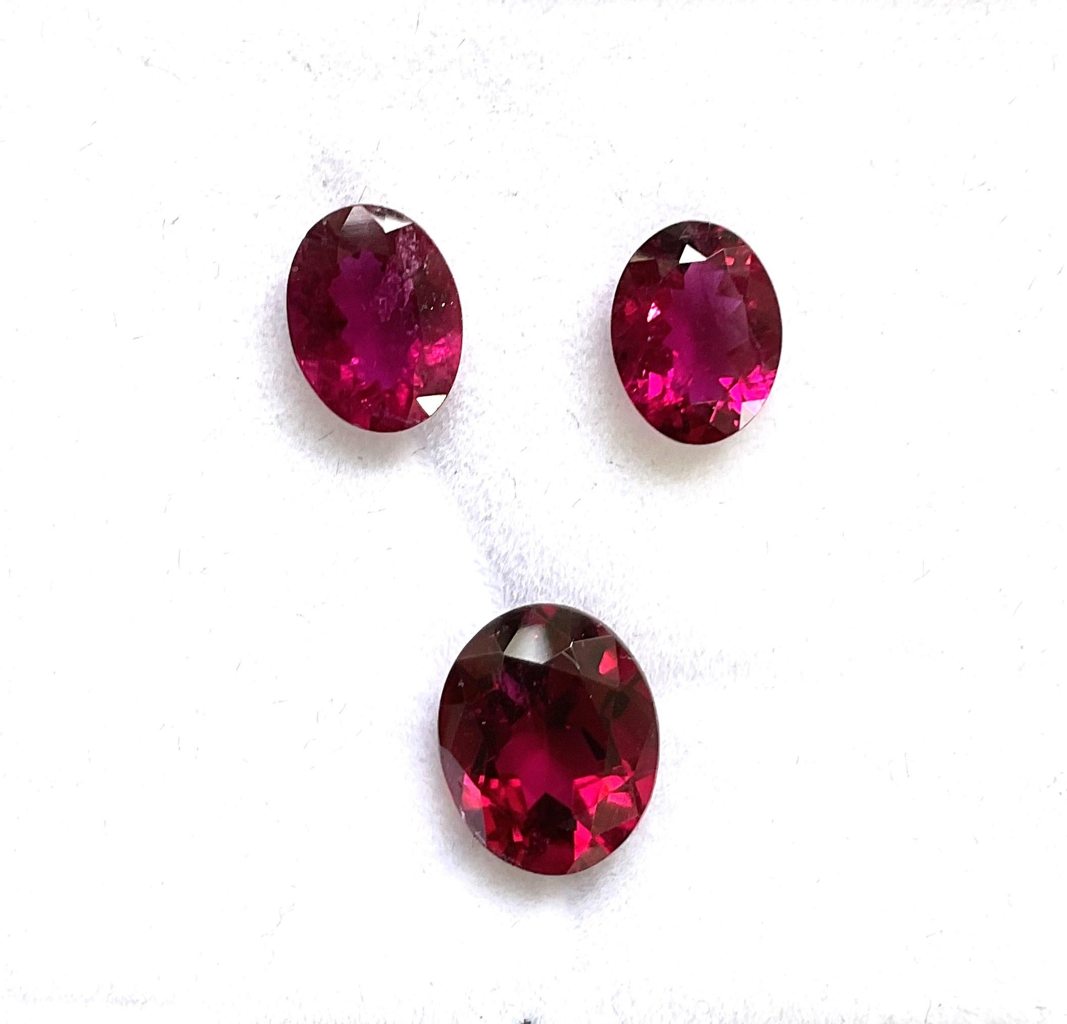 da uomo o donna 3.22 Carats Rubellite Tourmaline Oval Cut stone For Jewelry Natural gemstone in vendita