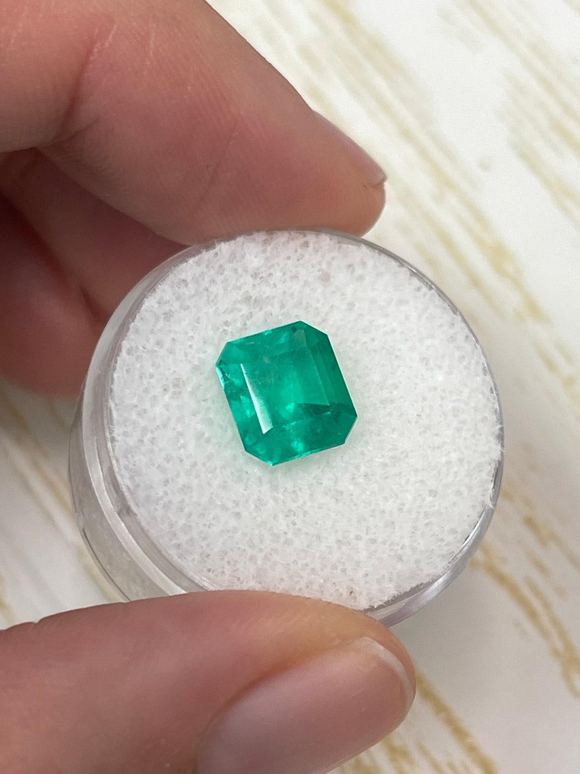 3,22 Karat Moody Bluish Green Kolumbianischer Smaragd Smaragdschliff Echter Mai Geburtsstein (Moderne) im Angebot