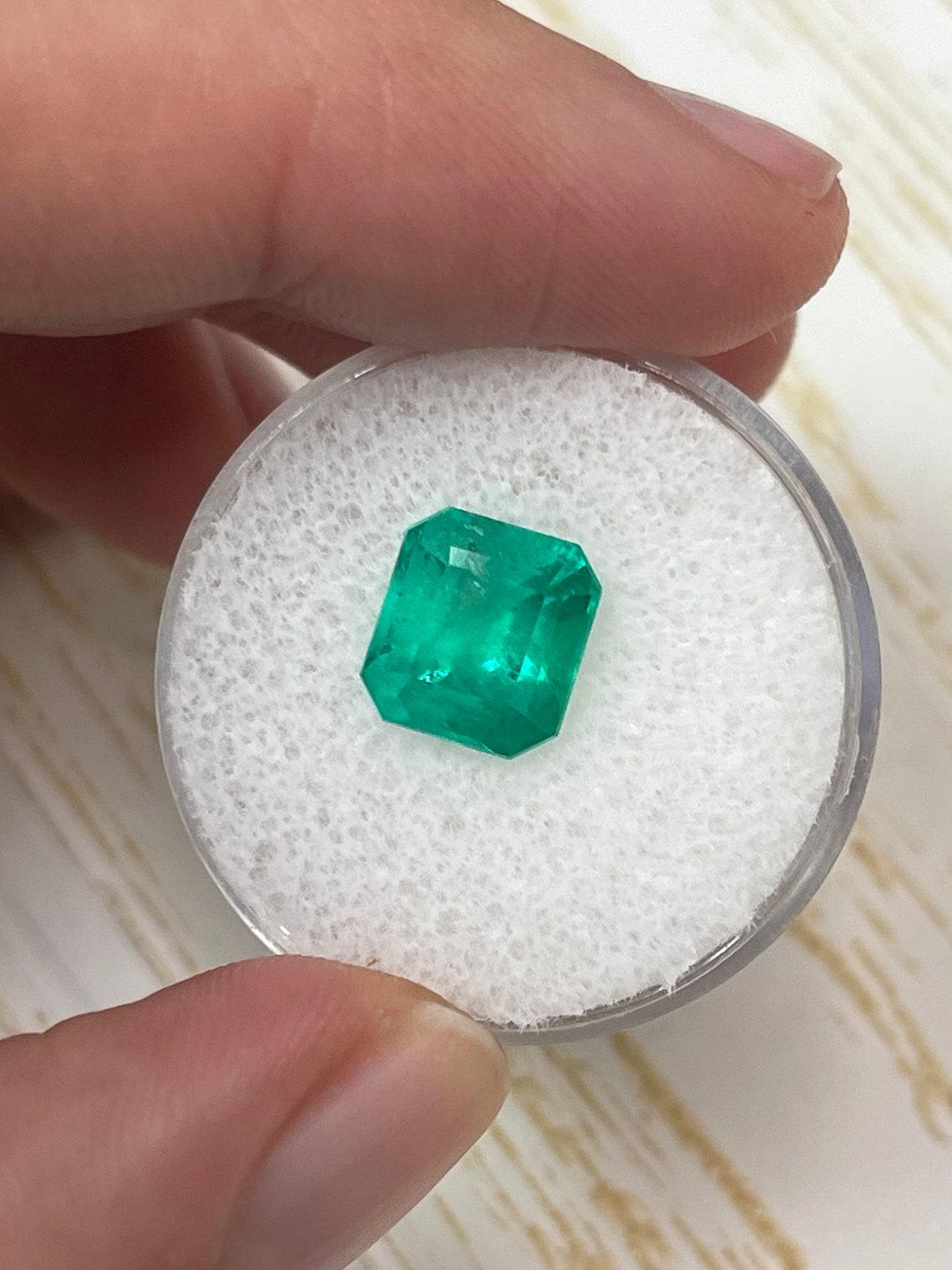 3,22 Karat Moody Bluish Green Kolumbianischer Smaragd Smaragdschliff Echter Mai Geburtsstein im Zustand „Neu“ im Angebot in Jupiter, FL