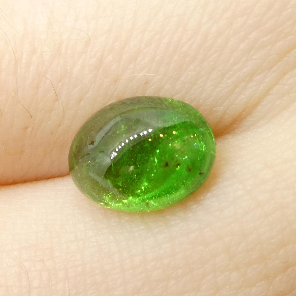 Granato ovale cabochon di tsavorite verde del Kenya, 3.22ct, non riscaldato in vendita 7