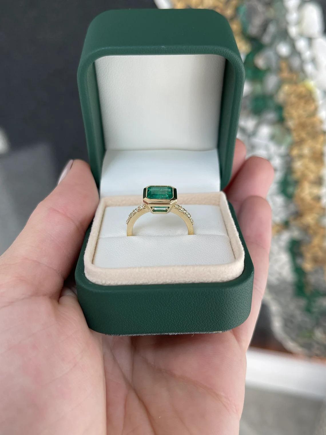 3.22tcw 14K Bezel Emerald Asscher & Diamond Accent Shank Right Hand Gold Ring For Sale 4