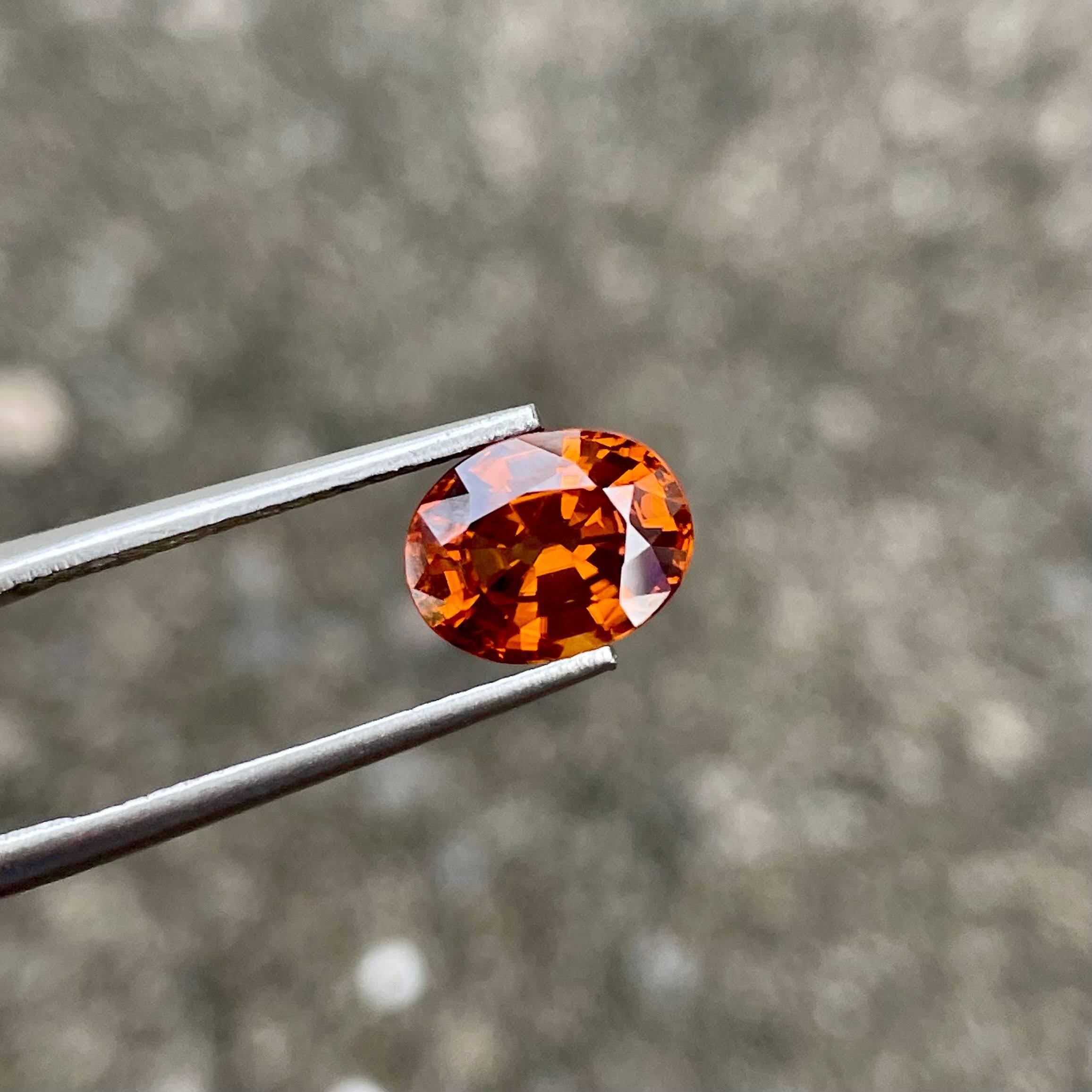 Modern 3.23 carats Yellowish Zircon Stone Oval Cut Natural Pakistani Gemstone For Sale