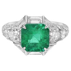 3.23 ct Center Stone Emerald Cocktail Ring With Diamonds Made In 18k White Gold