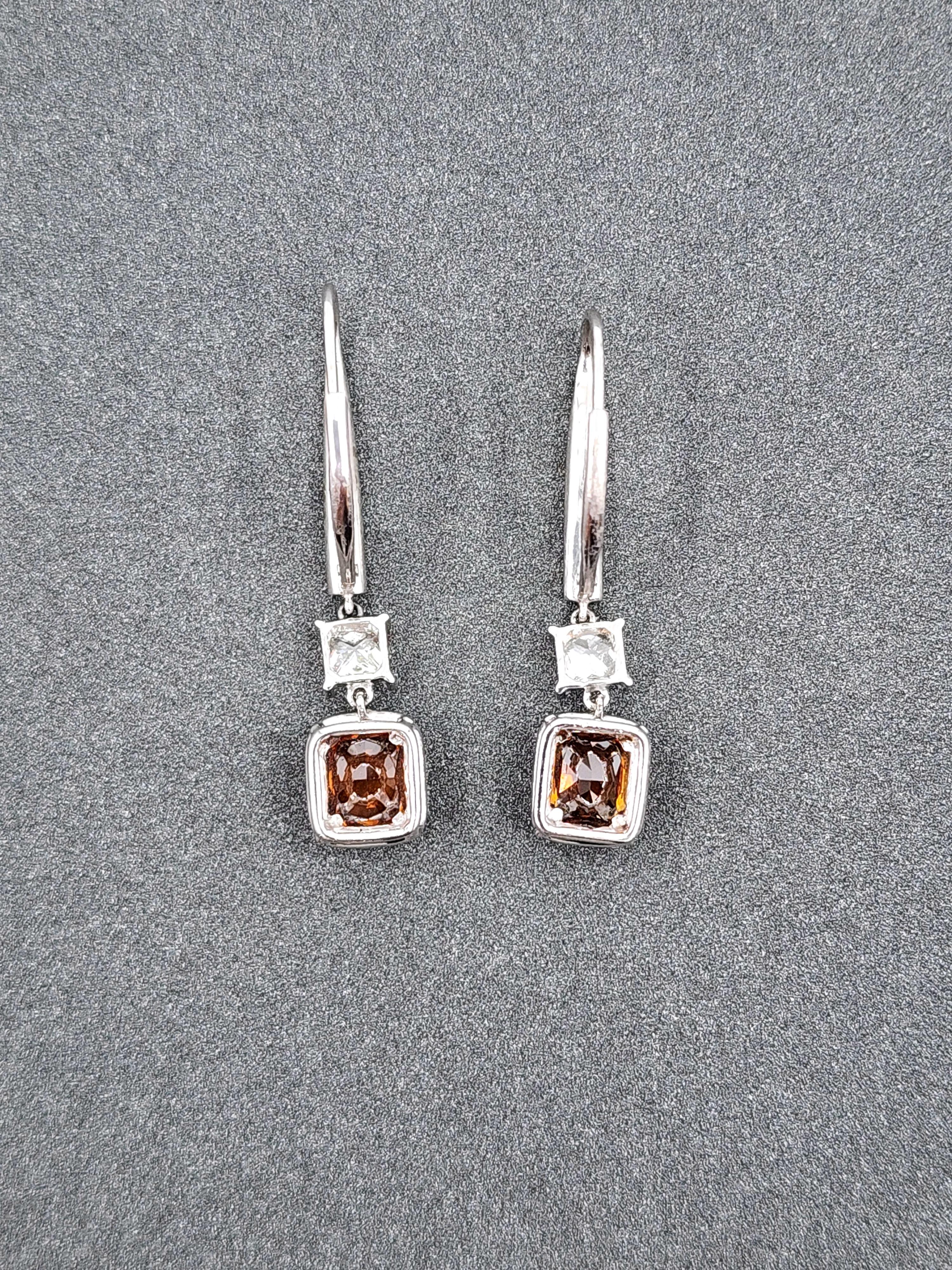 3.23 ct GIA Certified Natural Fancy Orange & Diamond Dangle Earrings In New Condition For Sale In Chicago, IL