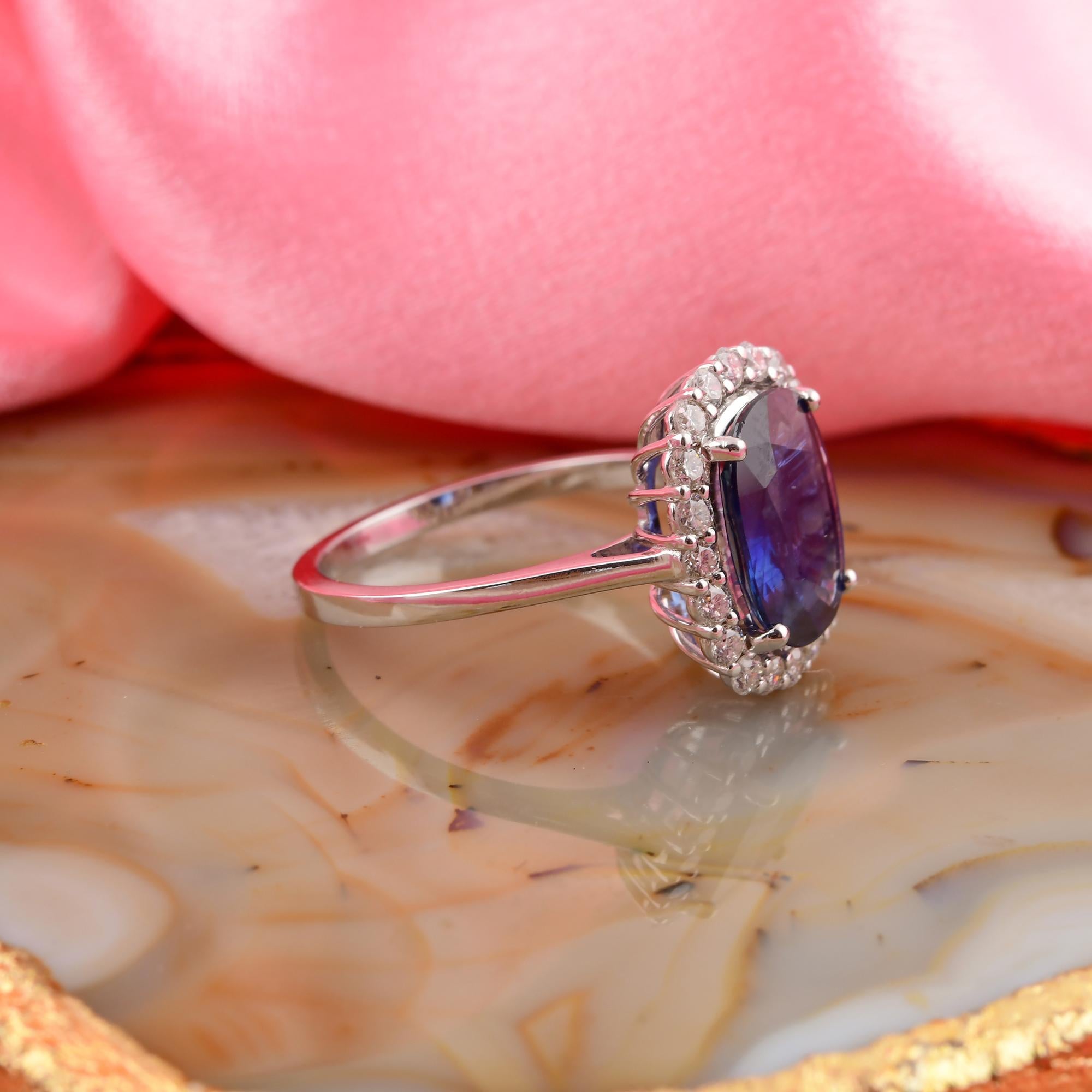 En vente :  3.23 Ct Oval Blue Sapphire 0.53 Ct Diamond Halo 18k White Gold Engagement Ring 6