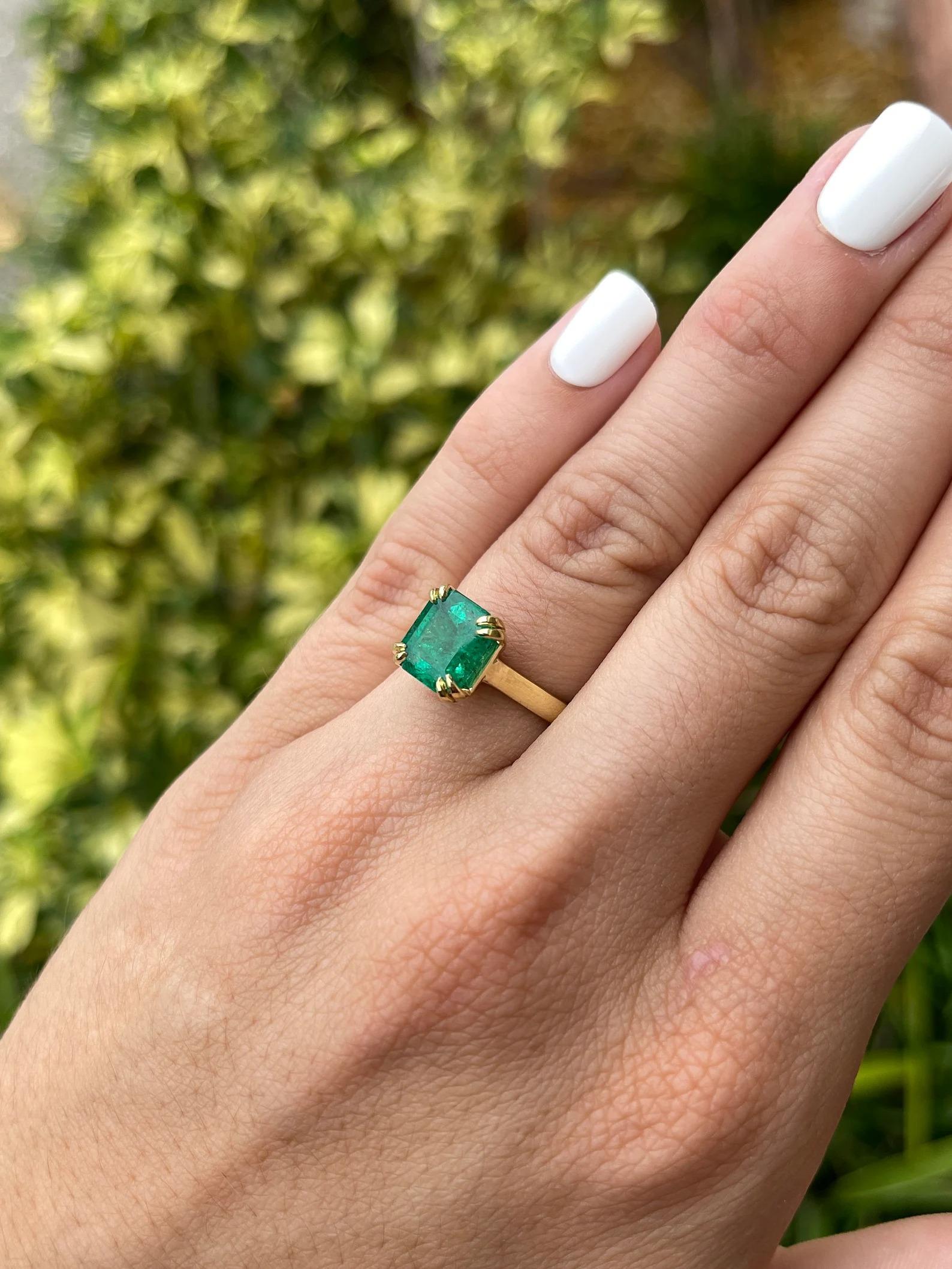 Modern 3.24 Carat AAA+ Colombian Emerald Asscher Cut, Double Prong Solitaire Ring 18K For Sale