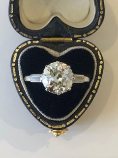 3.24 Carat Diamond Ring Certified by HRD Antwerp, circa 1920