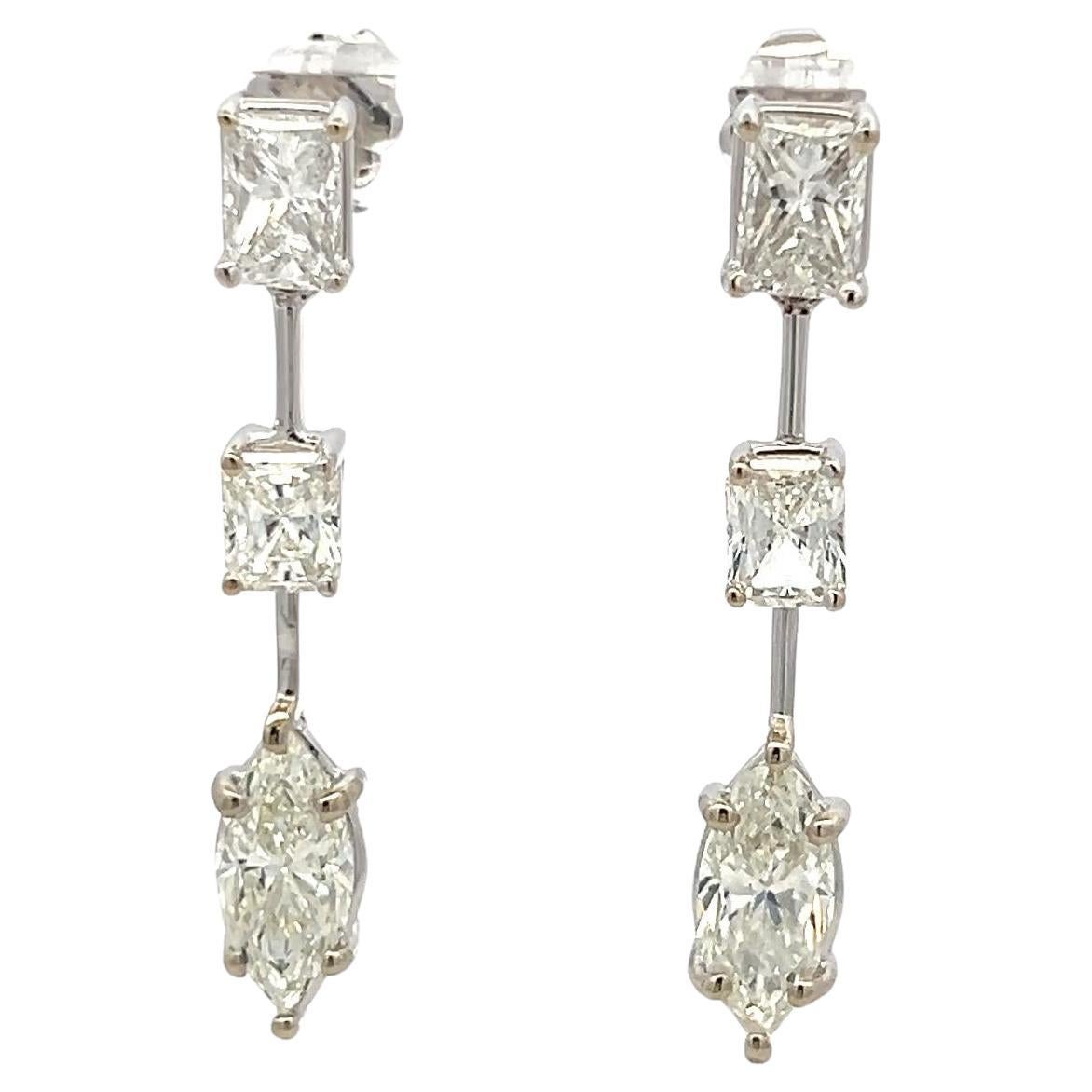 Orecchini a goccia in oro bianco 14 K. da 3,24 carati con diamante Marquis Radiant Cut J-K VS