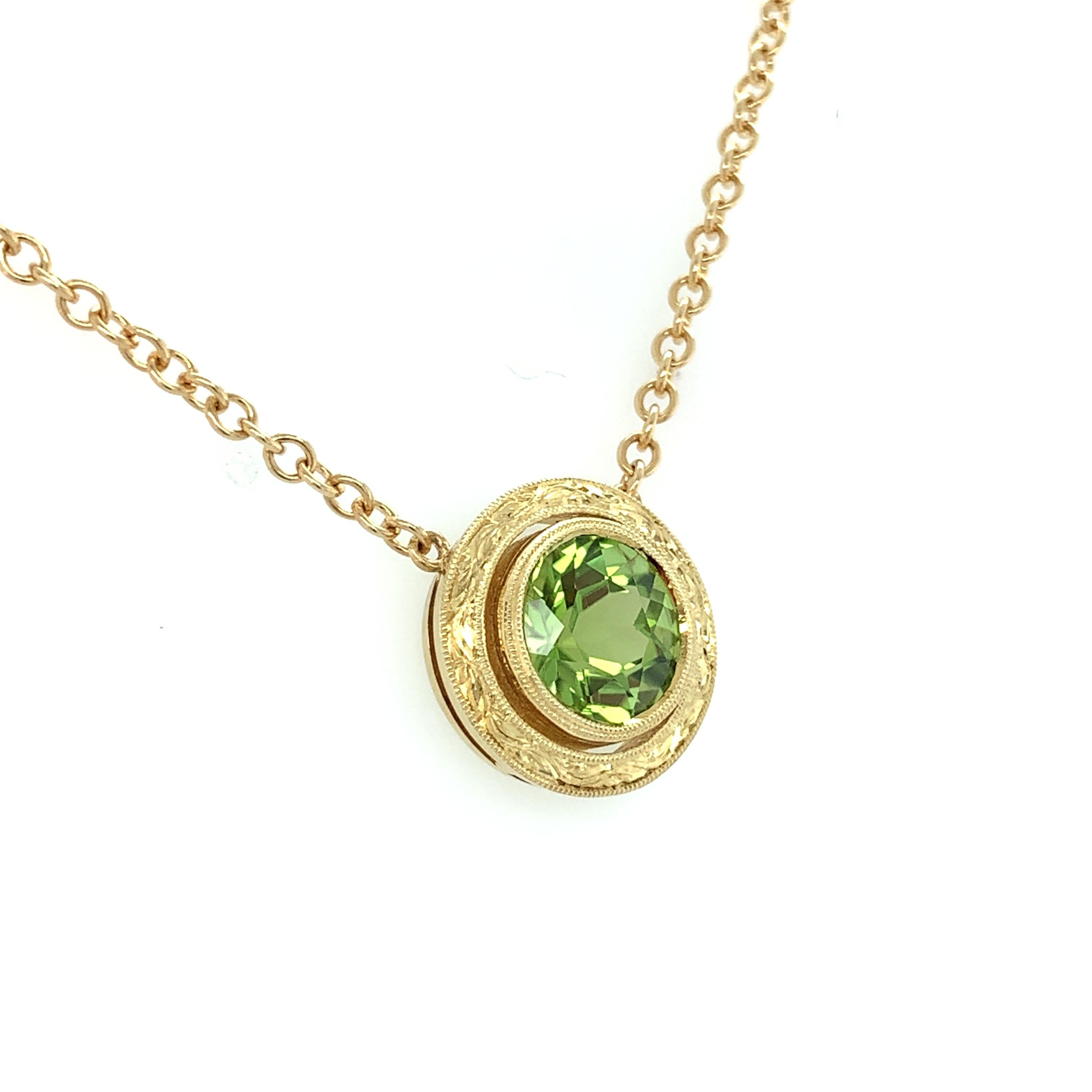 Round Cut 3.24 Carat Peridot Drop Necklace in Hand Engraved Yellow Gold 