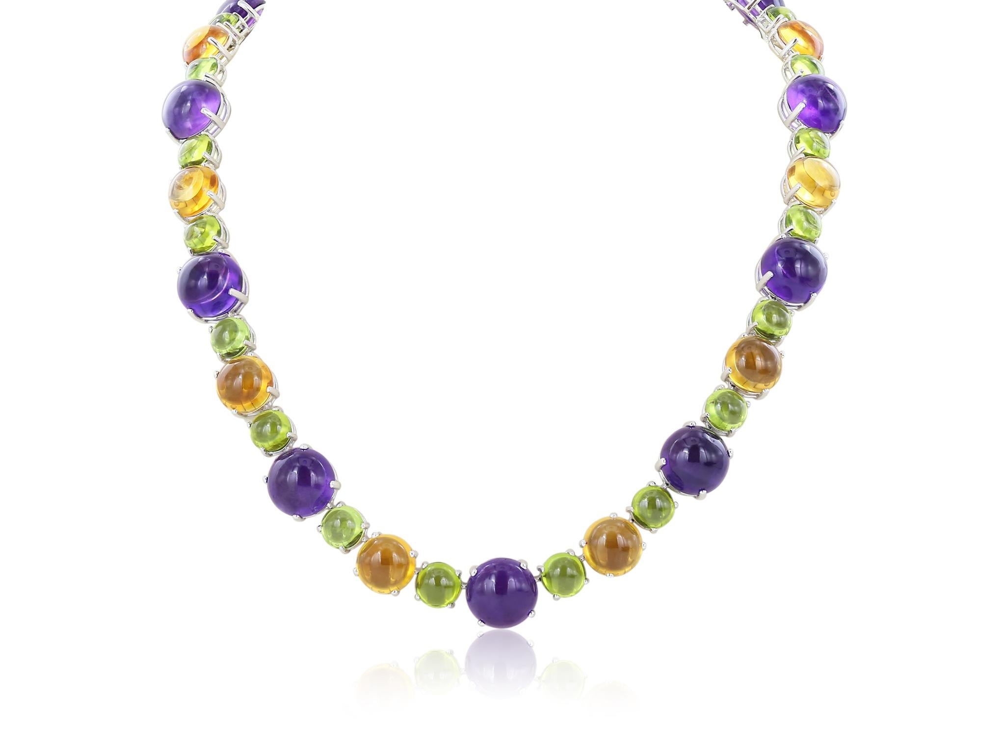 324.13 Carat Multi Color Cabochon Necklace (Rundschliff) im Angebot