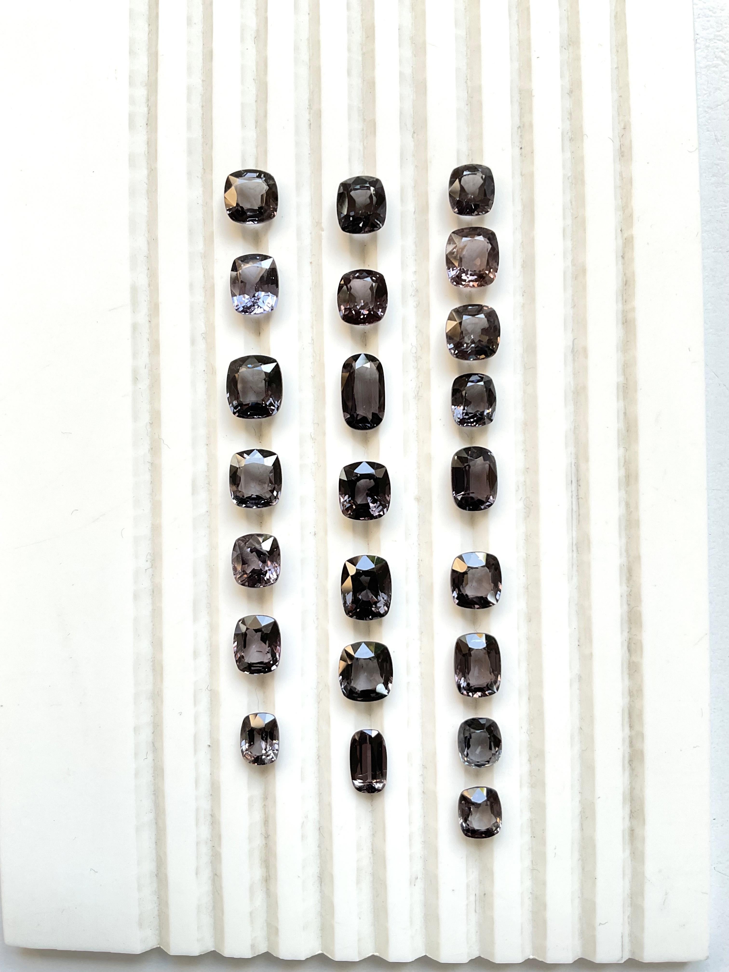 32,44 Quilates Espinela Gris de Birmania Piedra talla cojín Para Joyería Piedras Preciosas Naturales en Nuevo estado para la venta en Jaipur, RJ