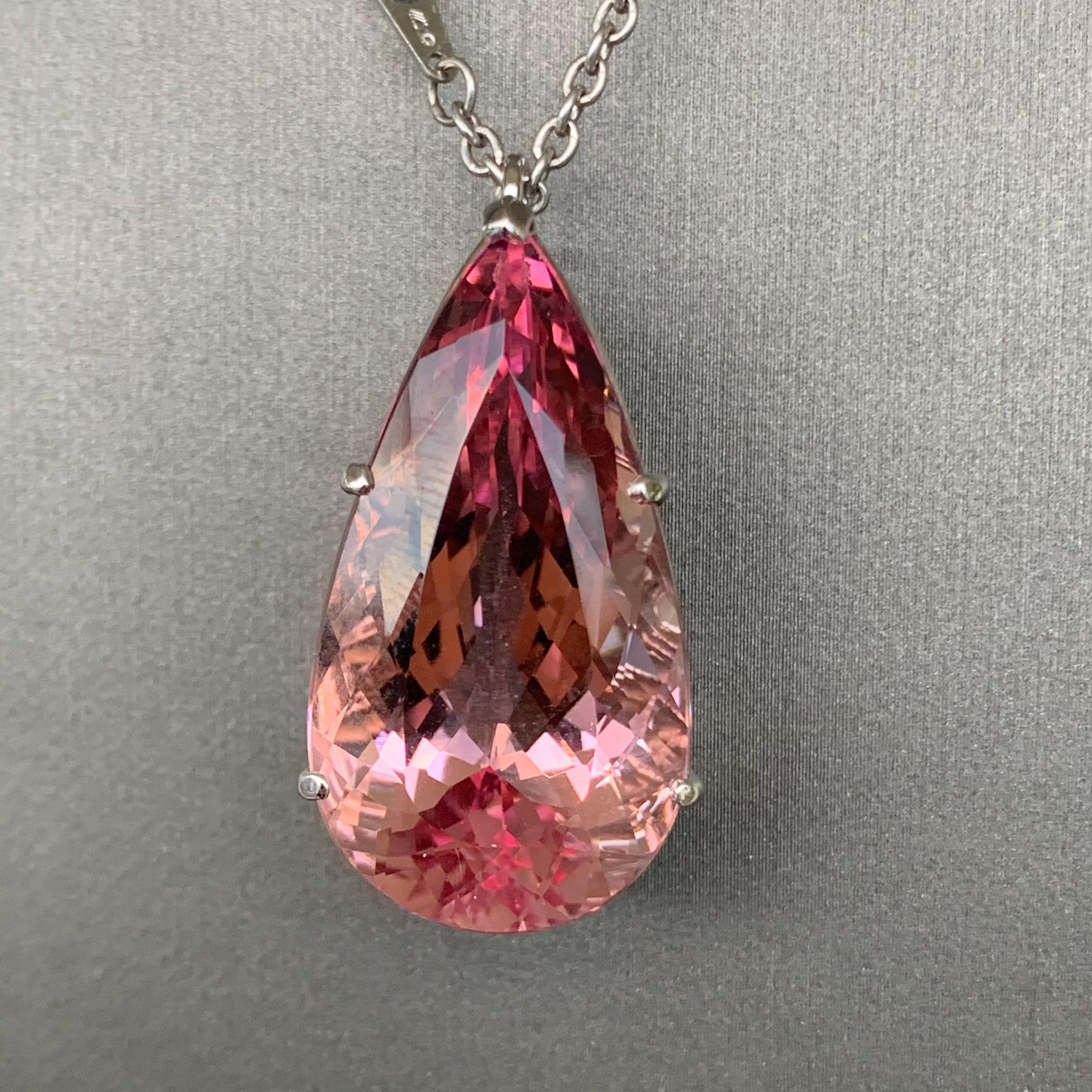 32.47 Carat Pink Morganite Pear Loose Gemstone In New Condition For Sale In West Hollywood, CA
