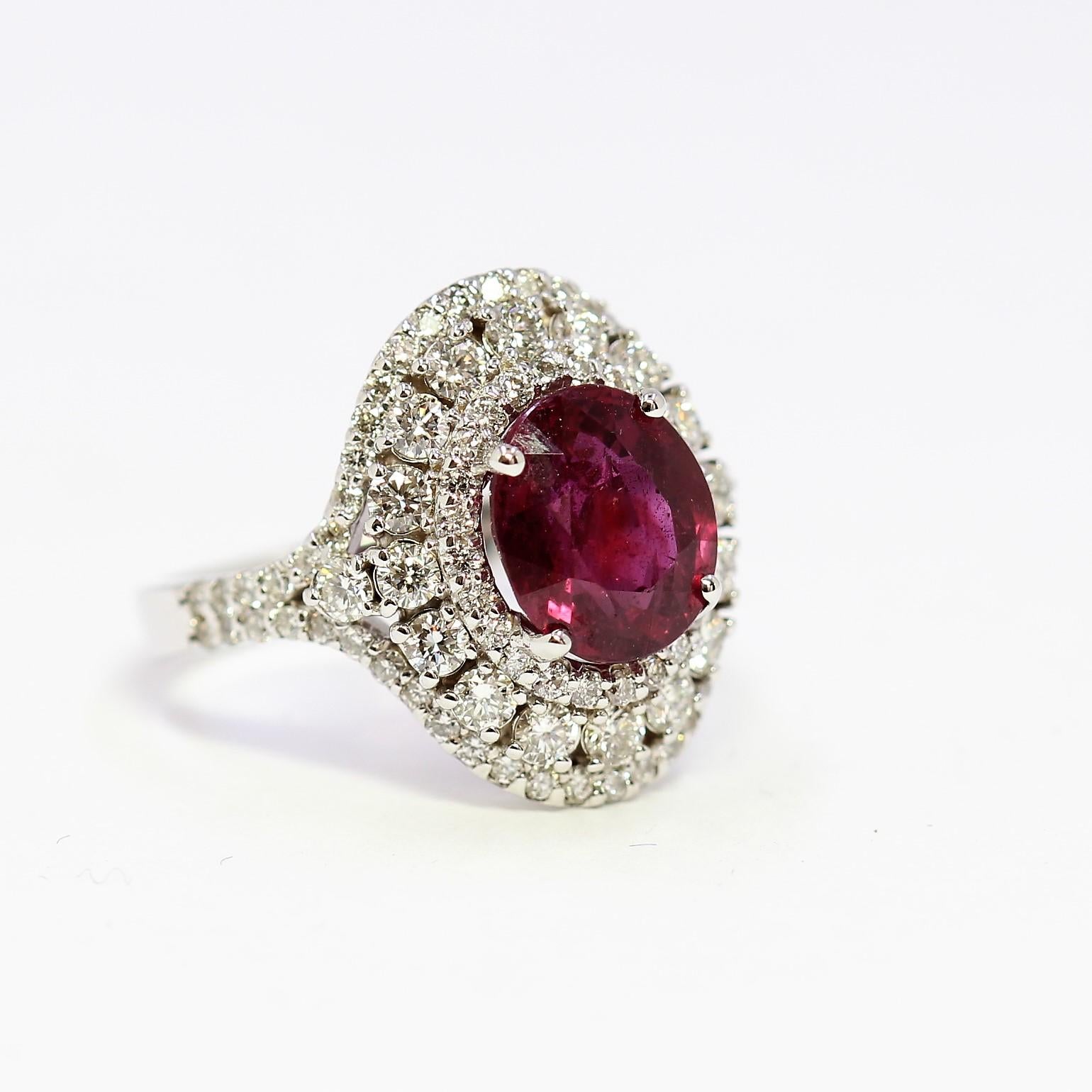 Round Cut 3.24ct Natural Ruby 14K White Gold Ring For Sale