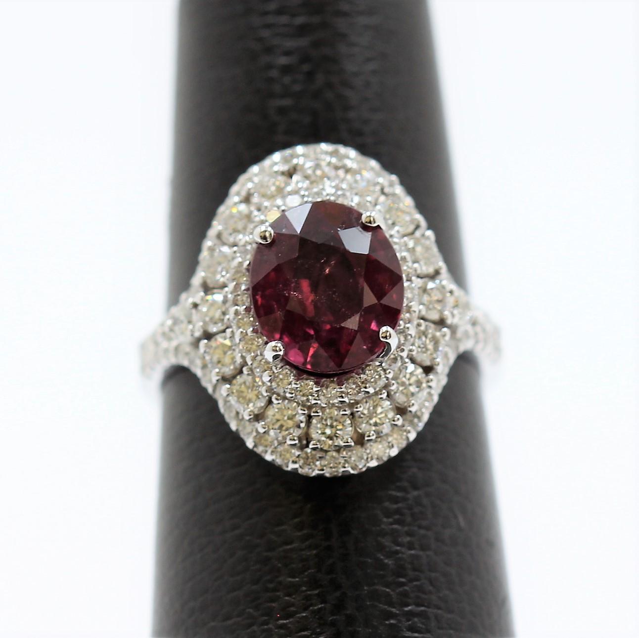 3.24ct Natural Ruby 14K White Gold Ring In New Condition For Sale In LA, CA