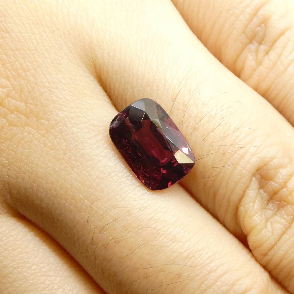 3,24ct Spinello rosso rettangolare a cuscino dalla Birmania in vendita 8