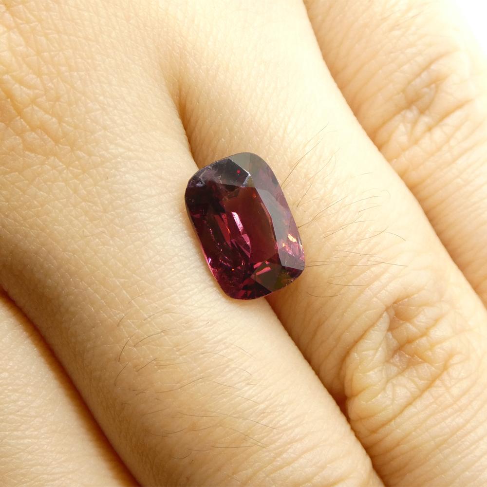 3,24ct Spinello rosso rettangolare a cuscino dalla Birmania in vendita 9