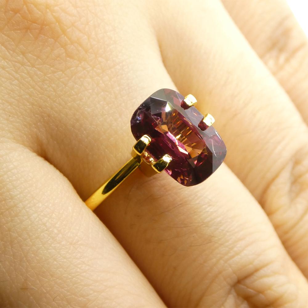 3,24ct Spinello rosso rettangolare a cuscino dalla Birmania in vendita 10