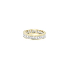 Dazzling 3.25 Carats Princess Cut Diamond 18 Karat Gold Eternity Band Ring