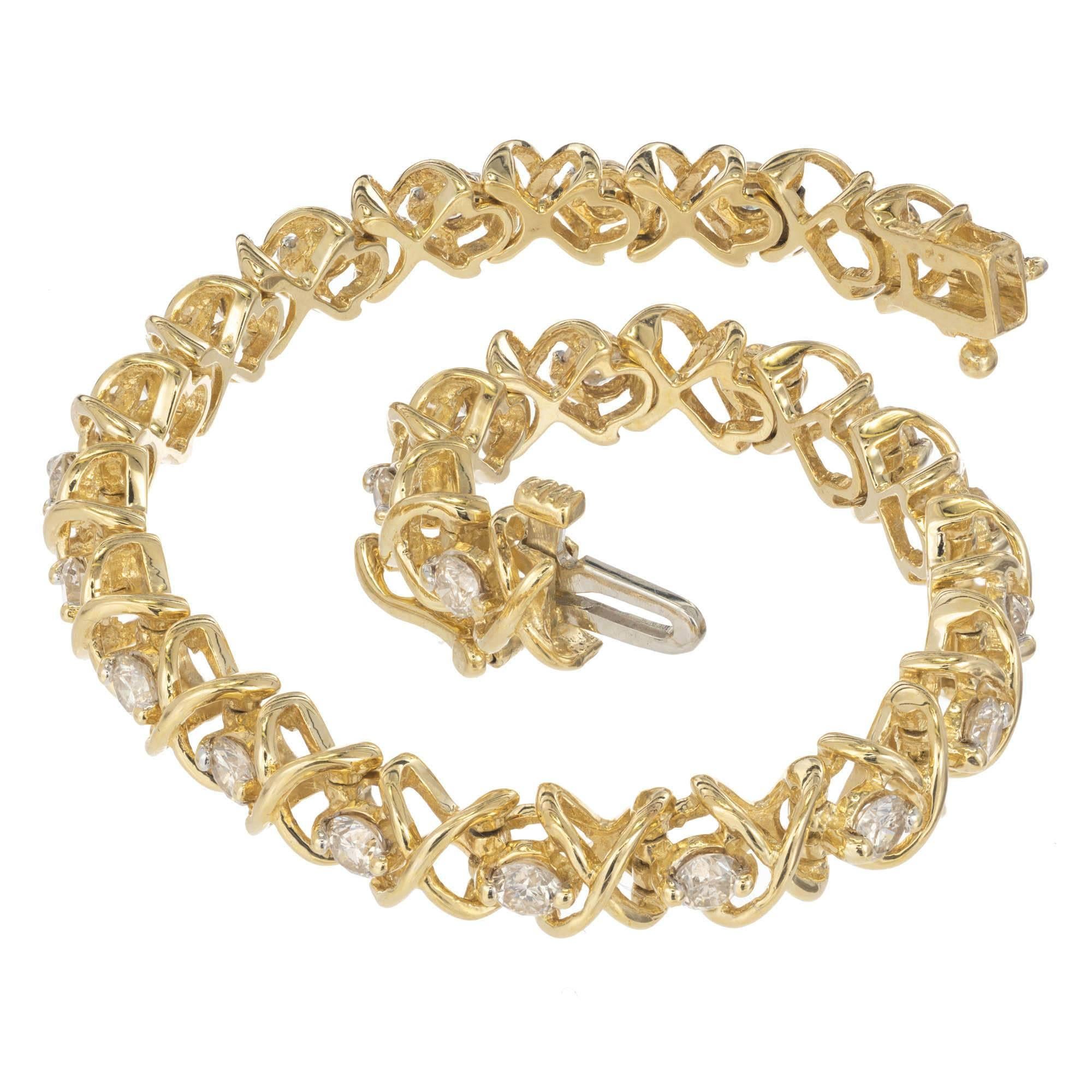 3.25 Carat Diamond Yellow Gold Tennis Bracelet For Sale