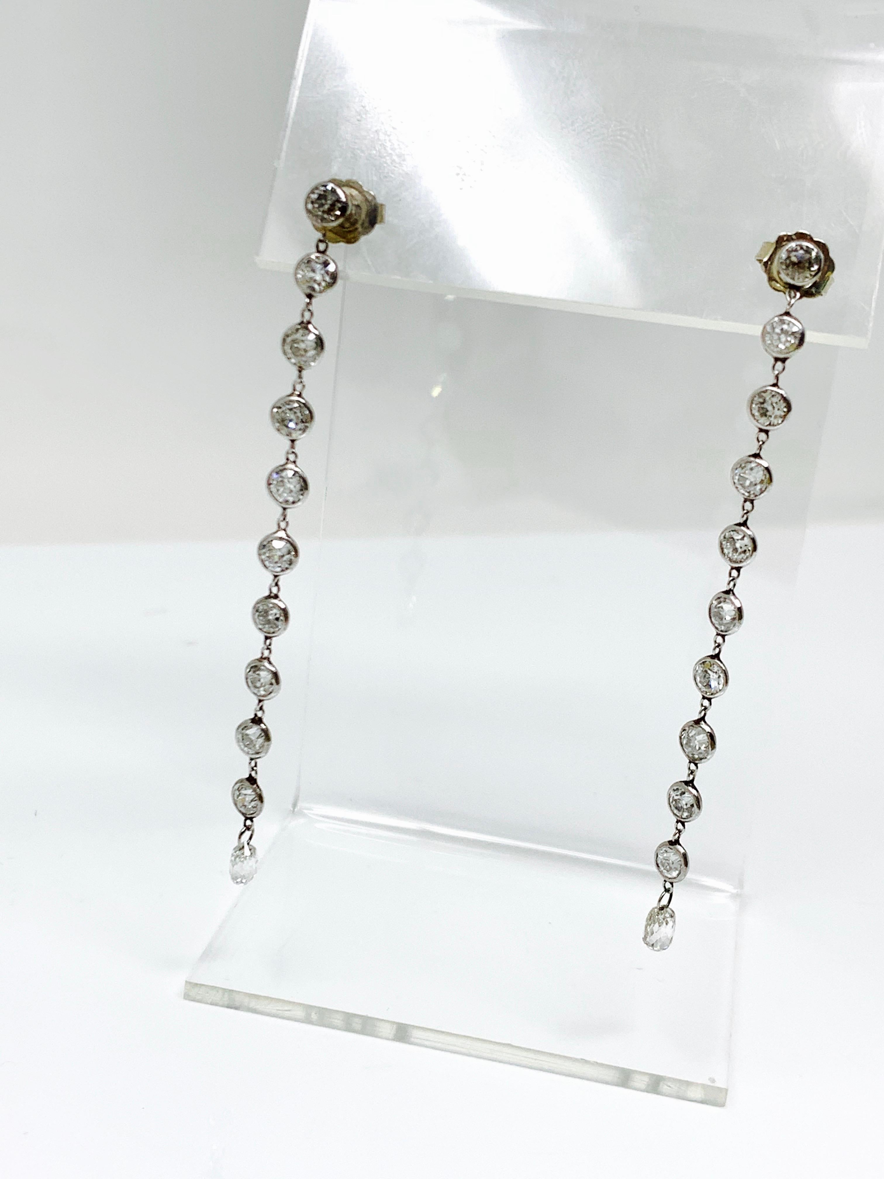 3.25 Carat Long Diamond Earrings in Platinum For Sale 1