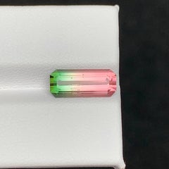 3,25 carati di tormalina bicolore naturale sfusa taglio smeraldo afgano