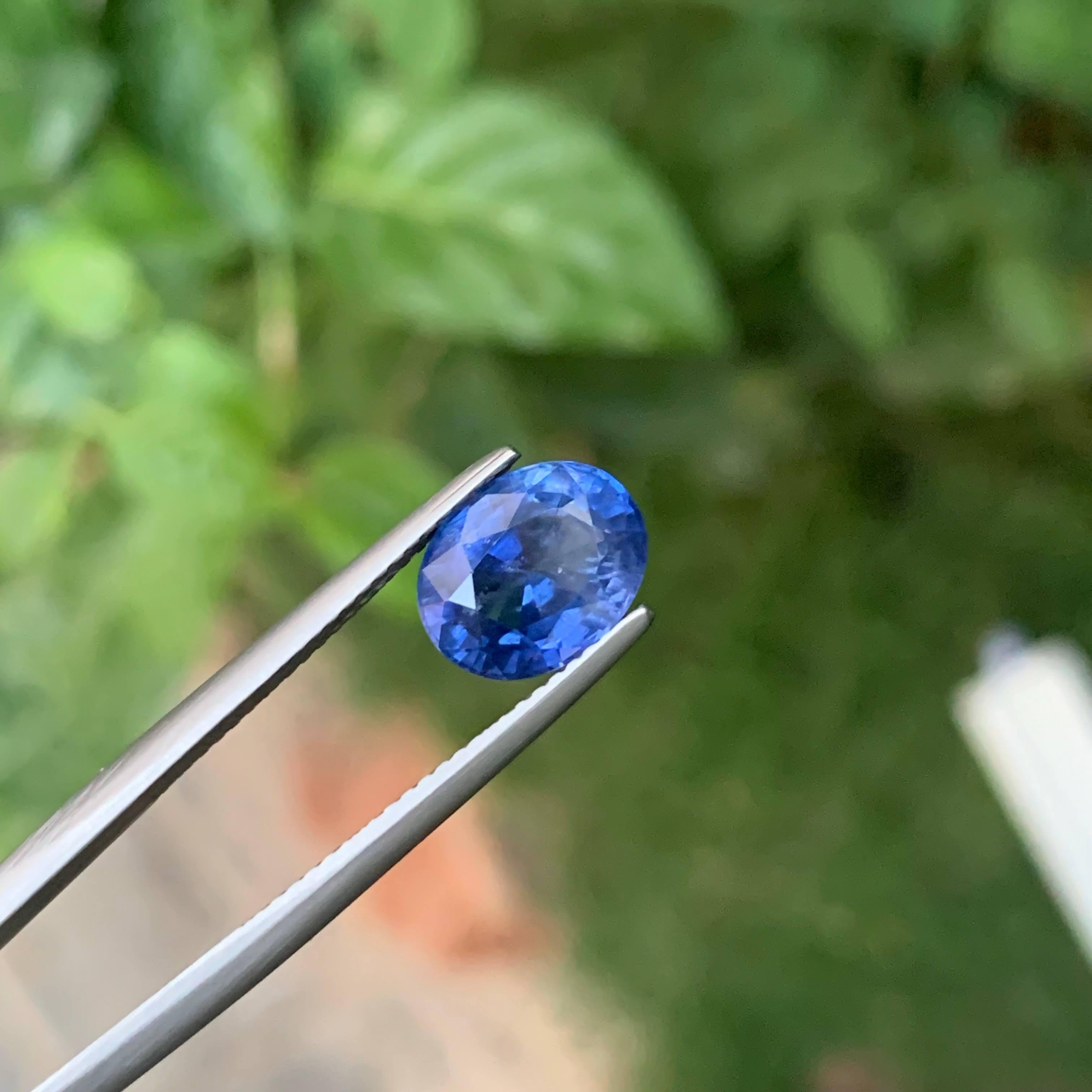 3,25 Karat Natürlicher loser feiner blauer Saphir Stein Ovalschliff Sri Lankanischer Edelstein im Angebot 3