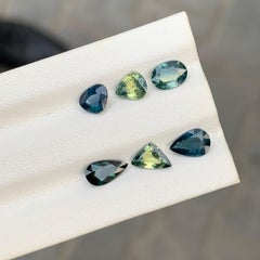 Lot de saphirs naturels non sertis de 3.25 carats pour la fabrication de bijoux