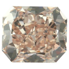 3,25 Karat Diamant im Radiant-Schliff, braun-rosa, Reinheit VS2 - GIA zertifiziert