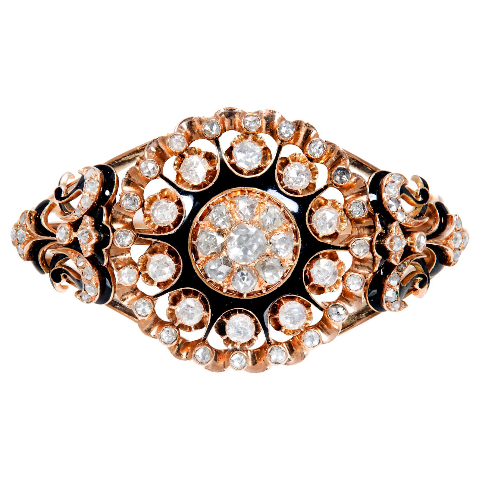 Bracelet jonc en or rose avec émail et diamants taille rose de 3,25 carats