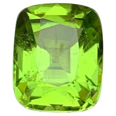 3.25 Carat Vivid Green Natural Peridot Cushion Cut Loose Gemstone from Pakistan