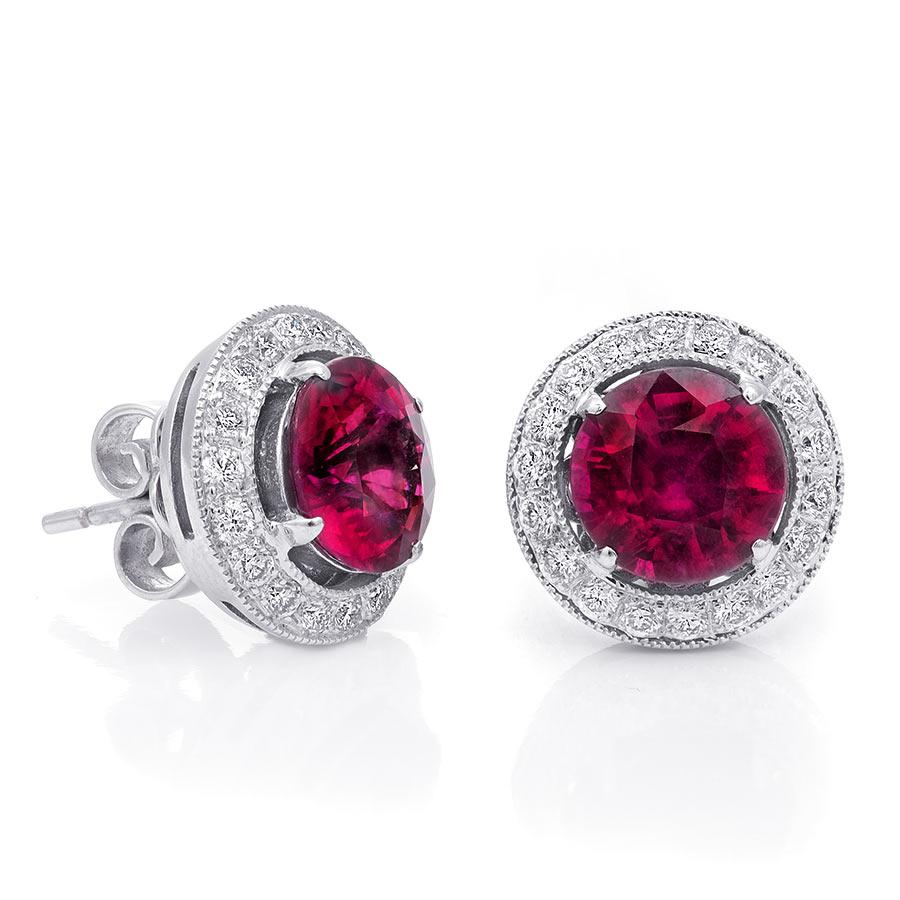 Natural  Rubellite 3.25 Carats set in 18K White Gold Earrings with Diamonds In New Condition For Sale In Los Angeles, CA