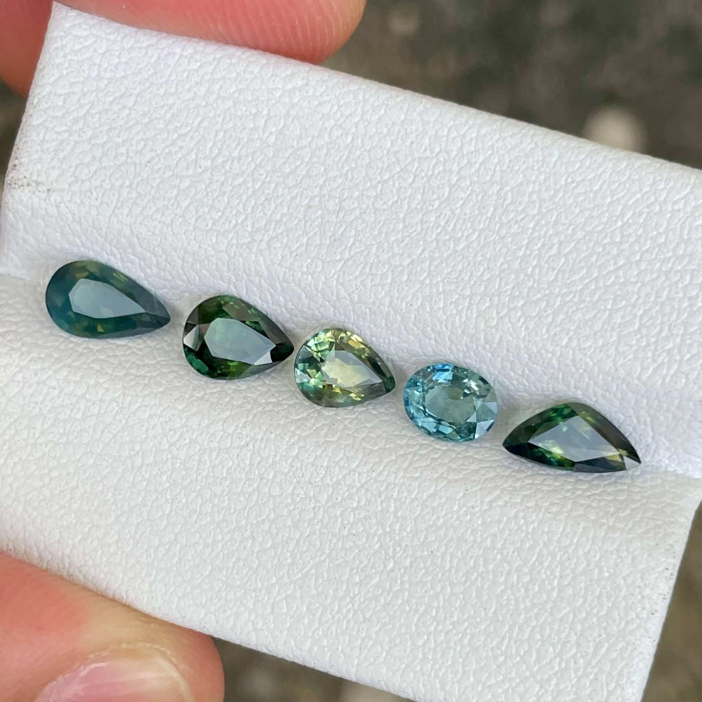 3.25 Carats Teal Sapphire Stones 5 Piece Gemstones Lot from Madagascar For Sale 2